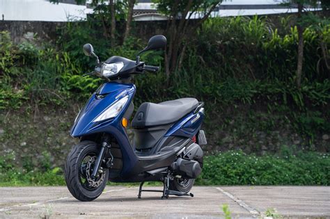 大地名流 開箱|KYMCO Goodway大地名流125開箱，純粹因功能性而生的國民車。